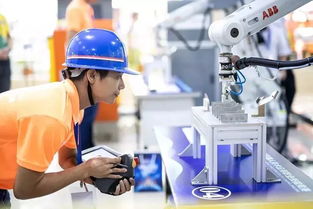 职业技能提升新蓝图 聚焦计算机技术培训，助力1500万人次实现能力跃升