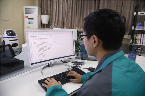 西安新华电脑软件学校 陕西领先的计算机技术培训基地